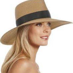 Eric Javits Women's Daphne (Brand New)